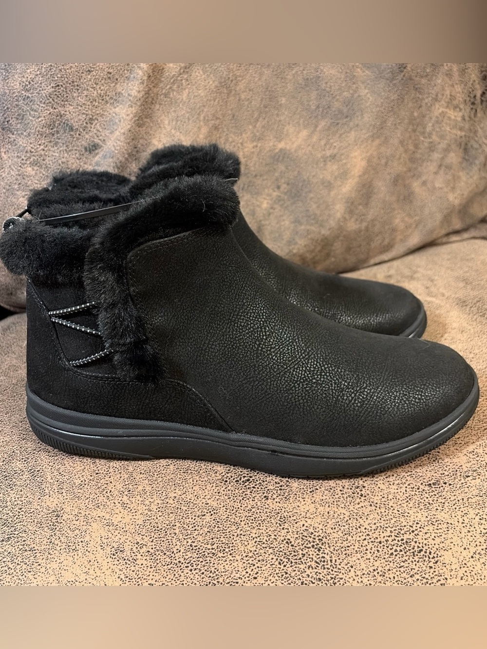 Clarks Cloudsteppers Breeze Fur Women's Ankle Boots Size 11 M Black Combi